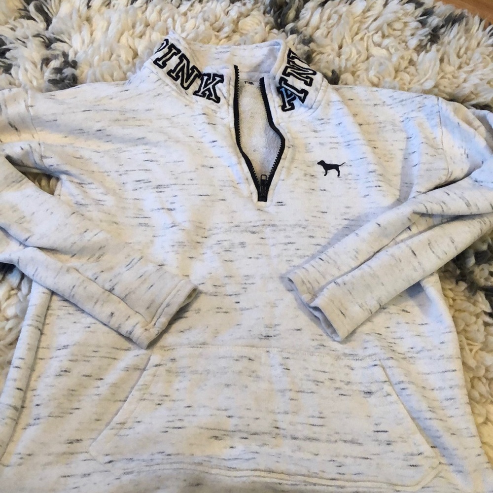 VS Pink sweatshirt